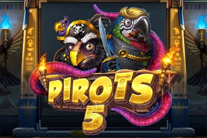 Pirots 5 The Rift of Eternity, pezzo del dossier privato: i quattro uccelli cronali rosso, viola, verde e blu attorno al Reality Core in un campo dimensionale che si frattura tra portali e galassie